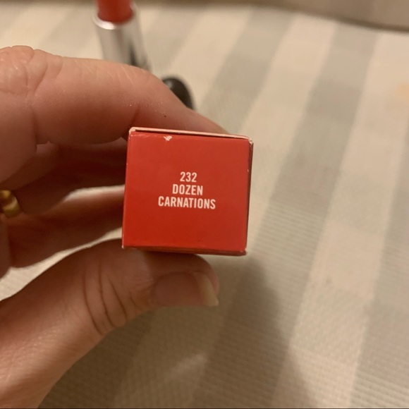 Mac lipstick Dozen Carnations - Picture 2 of 4